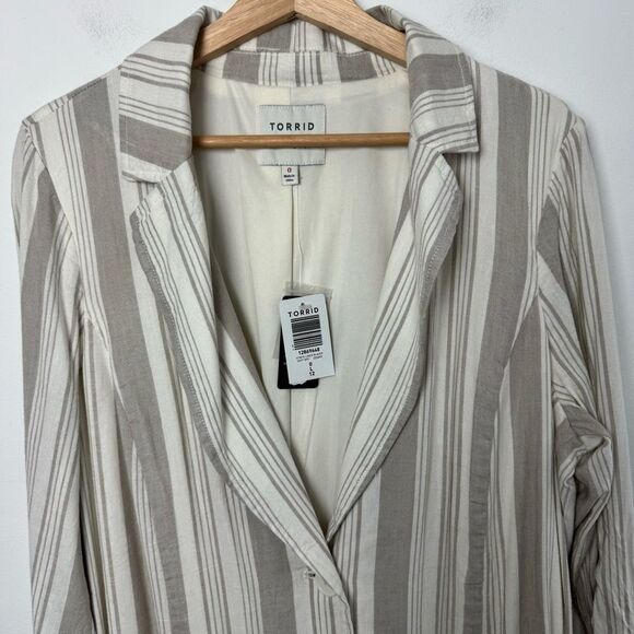 NWT Torrid Linen Striped Blazer White + Beige Coastal Light Size 0 12 Large - Picture 6 of 15